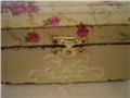 shabby box